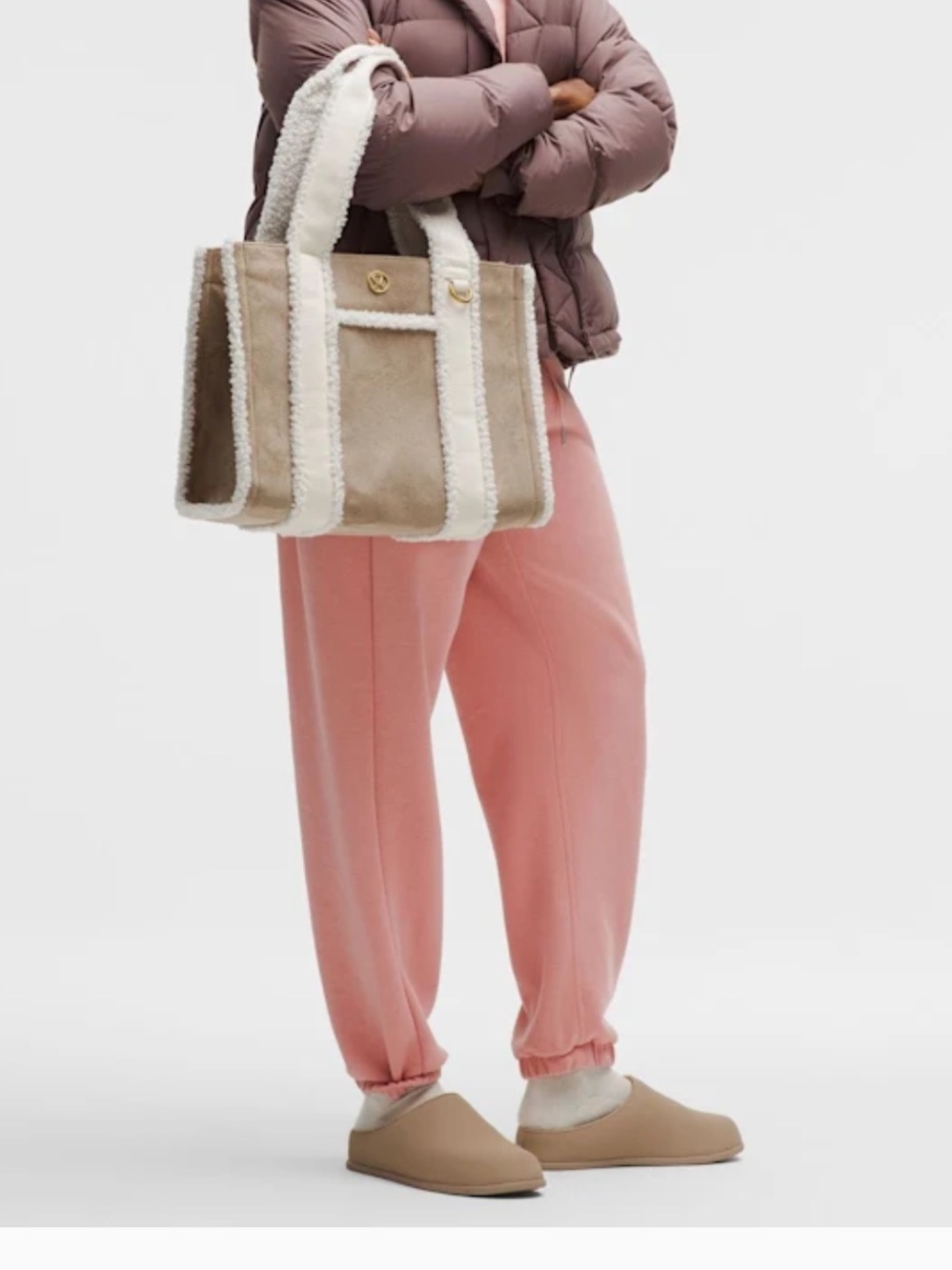 lululemon  Boxy tote mini faux shearling trims 11”w x 9”h 4” depth - Picture 3 of 8